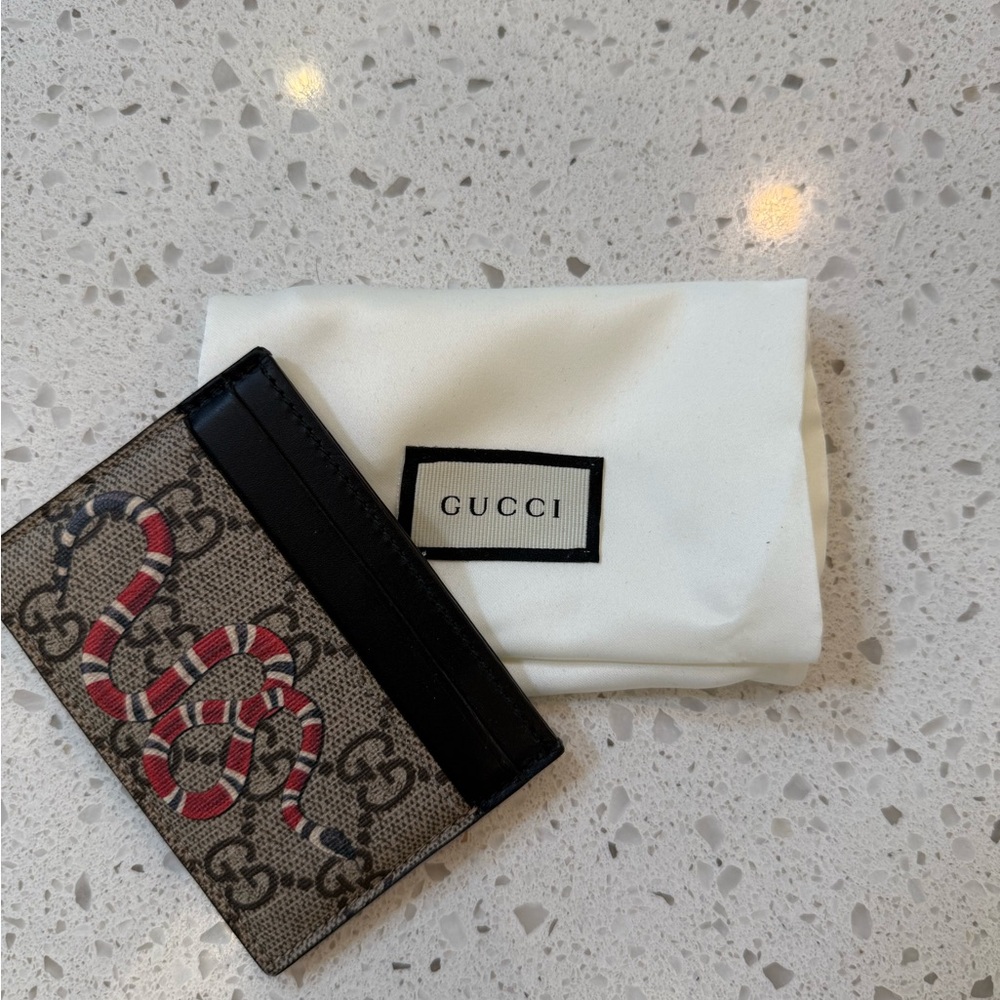 Gucci Beige and Black Snake Card Holder